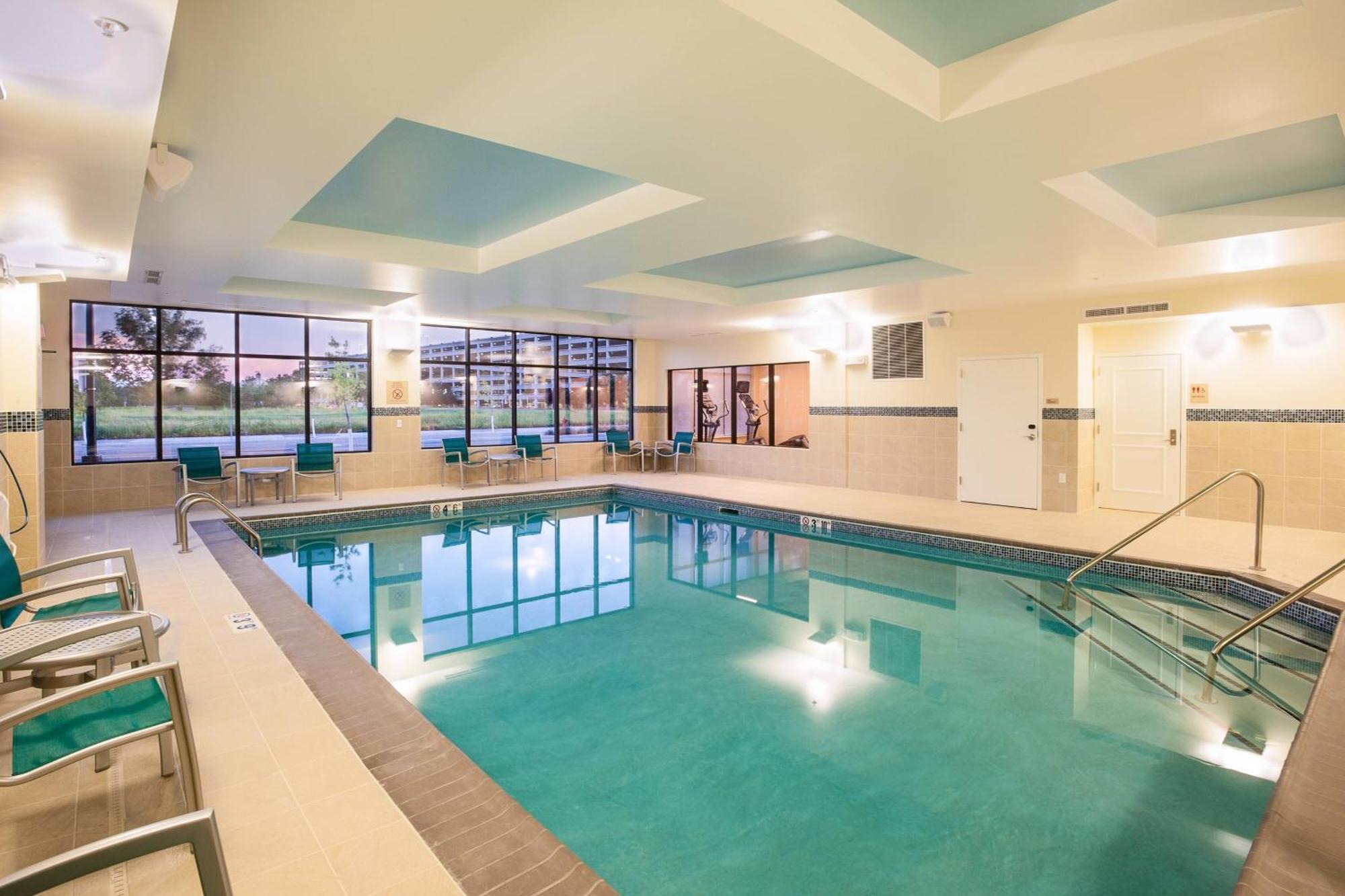 Towneplace Suites By Marriott Minneapolis Near Mall Of America Блумингтон Экстерьер фото
